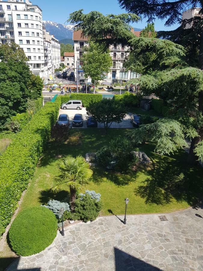 グルノーブルFrancois 1Er Au Manoirアパートメント エクステリア 写真